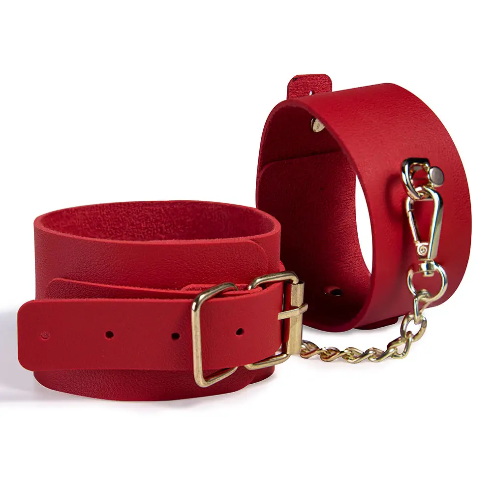 7PCS Couples Red PVC Bondage Gear Set Soft Cuffs Blindfold Breathable Gag Neck Collar and Whip for Intimate Fantasy