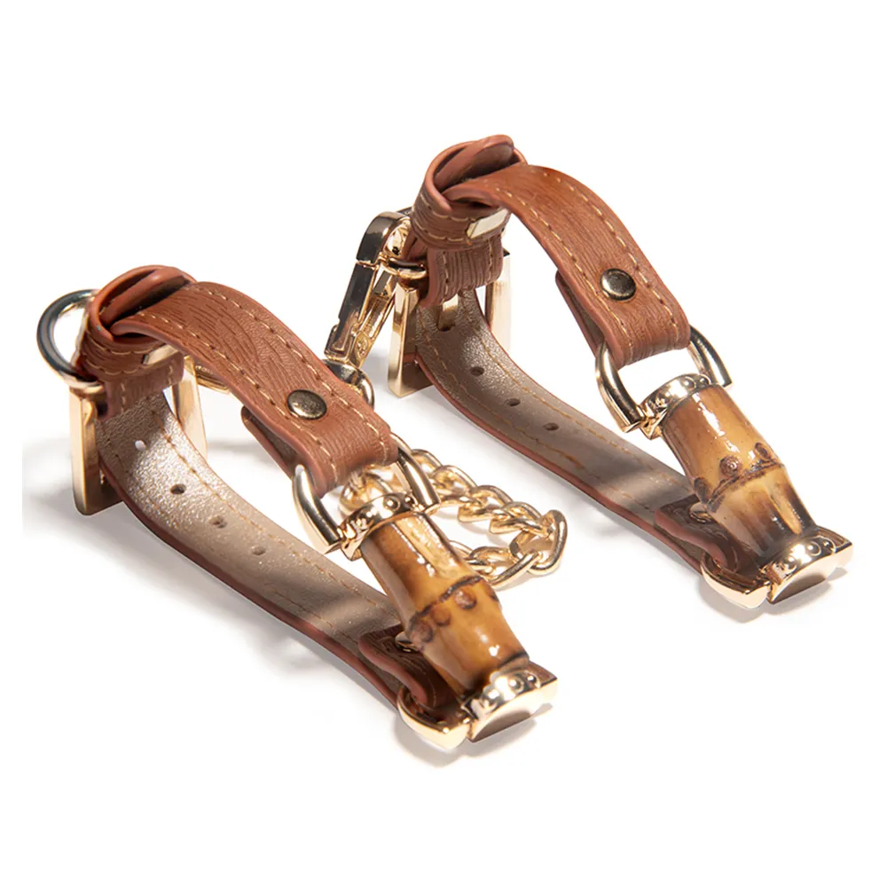 Popular BDSM Love Gift Sex PU Leather Restraints Bondage Set Woman Handcuff