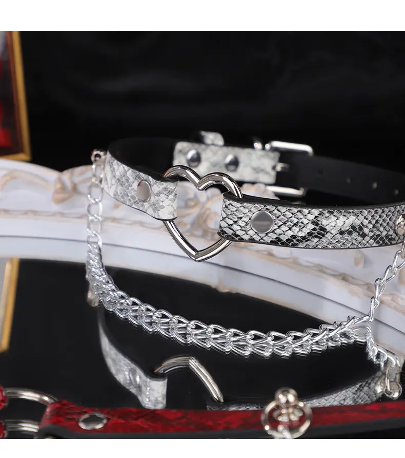 Cosplay Gothic Punk PU Leather Choker Cute Hollow Cat Collar Choker Necklace Women SM Sex Toys